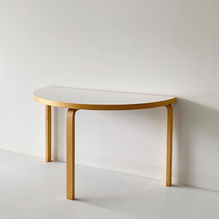 a half shaped table